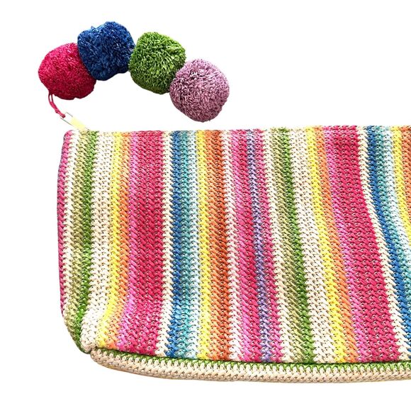 BTB LOS ANGELES Rainbow Straw Clutch NWOT - Picture 2 of 4